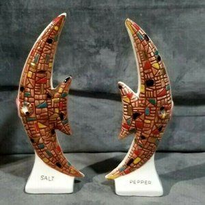 Salt & Pepper Shakers - Colorful Fish - NAPCO Vtg